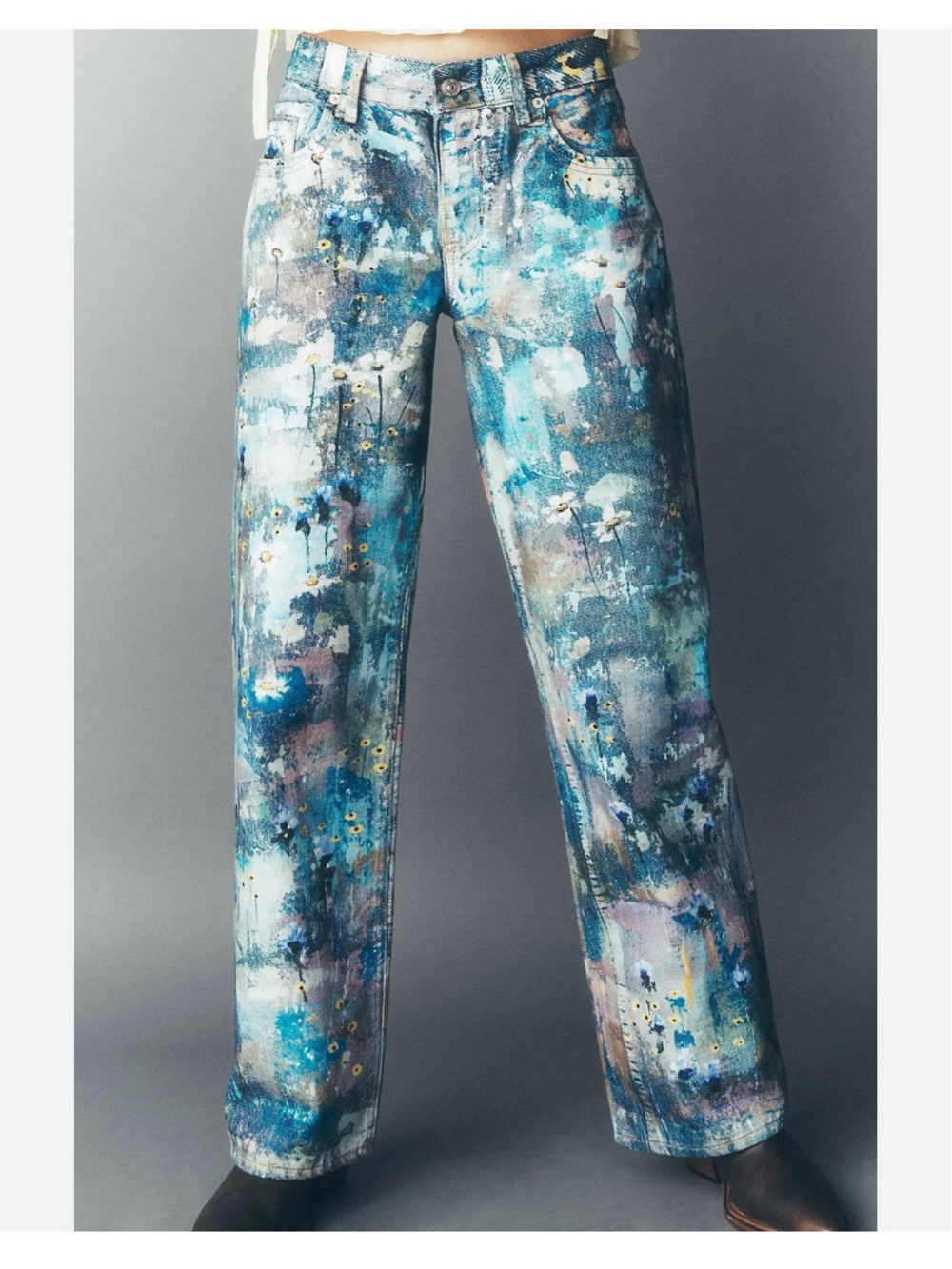 We The Free Tennessee Low-Rise Illusions Jeans size 26 - NWT runs small!